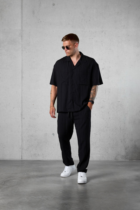 BLACK STRIPED PANTS