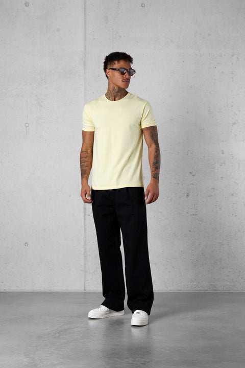 PASTELYELLOW ESSENTIAL TEE
