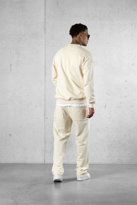 BEIGE SEAMS POCKET ZIP SWEATER