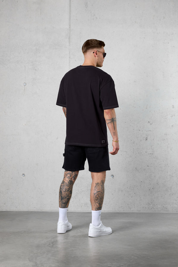 BLACK LOOP OVERSIZED TEE