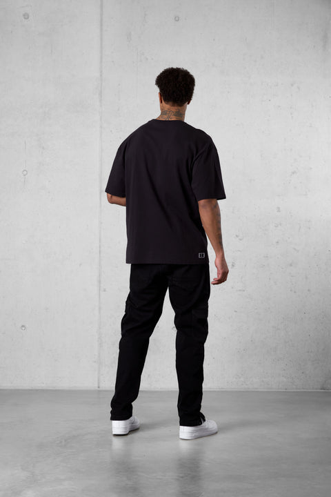 BLACK DISCREET OVERSIZED TEE