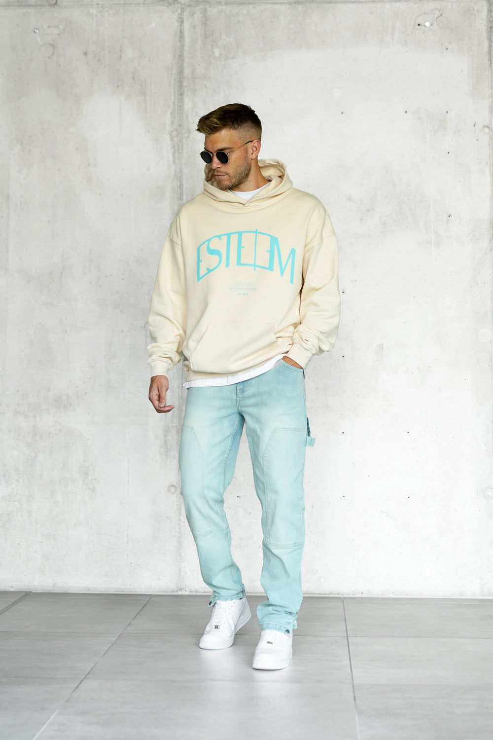 WASHED CREMEBLUE CARPENTER JEANS