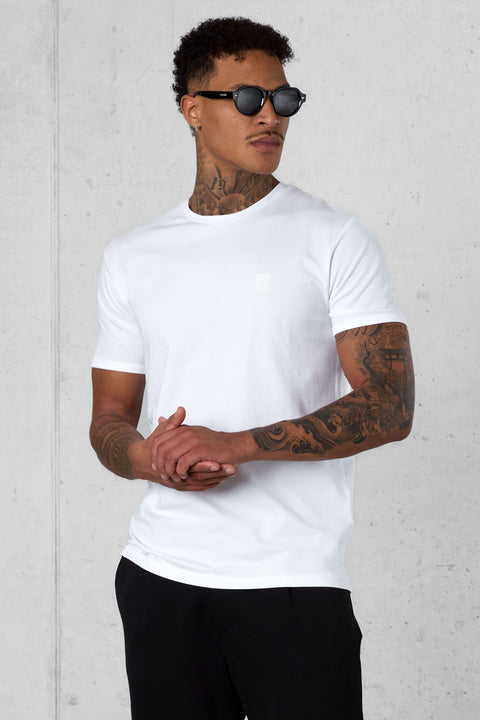 WHITE ICON TEE