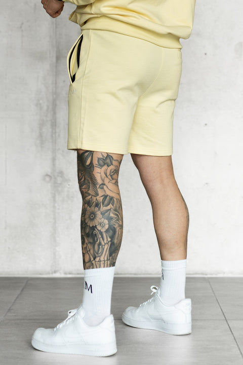 LIGHTYELLOW BASIC SWEATSHORTS